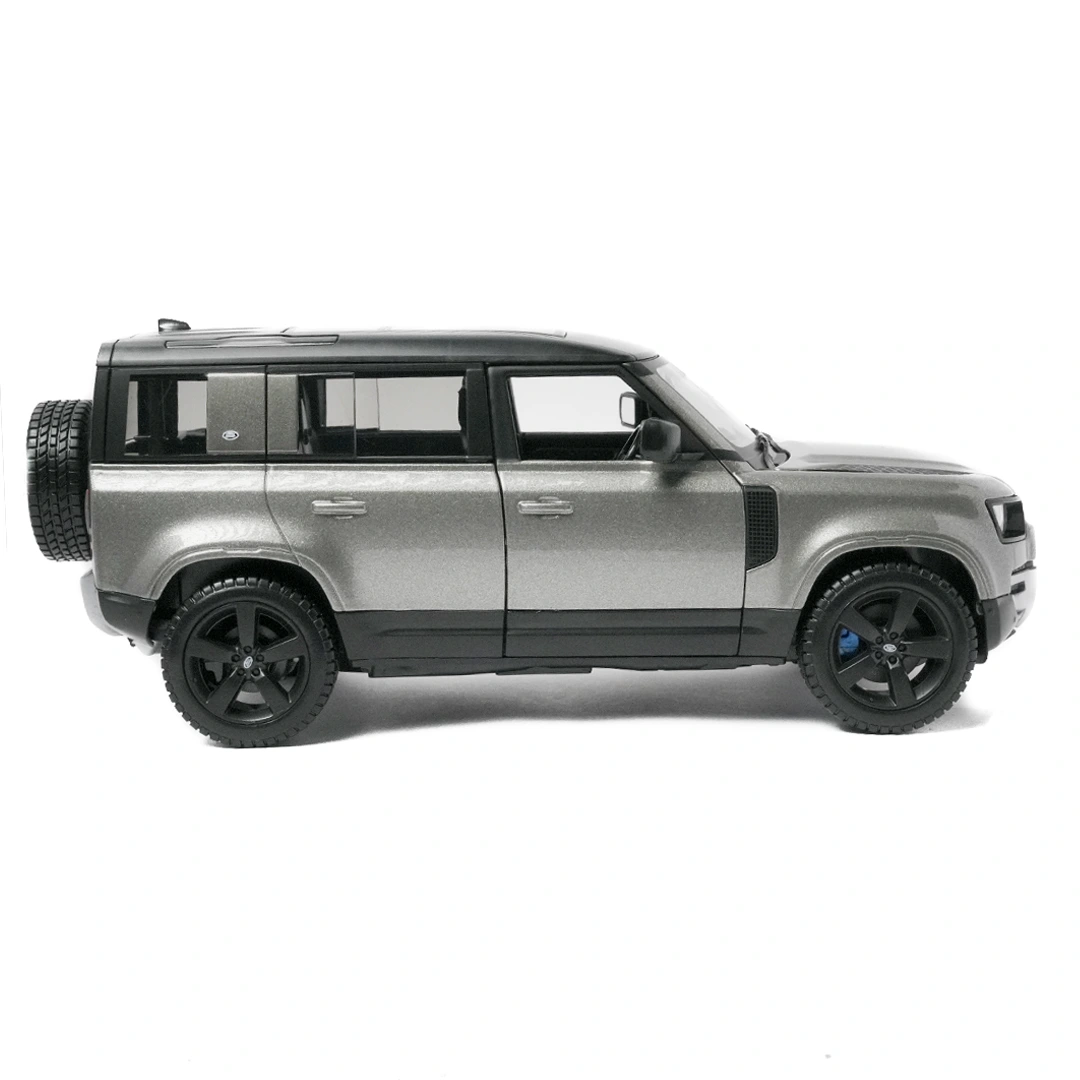 2022 land rover defender 110 | bburago diecast 1.24 grey 2022 land rover defender 110 | bburago diecast 1.24 grey